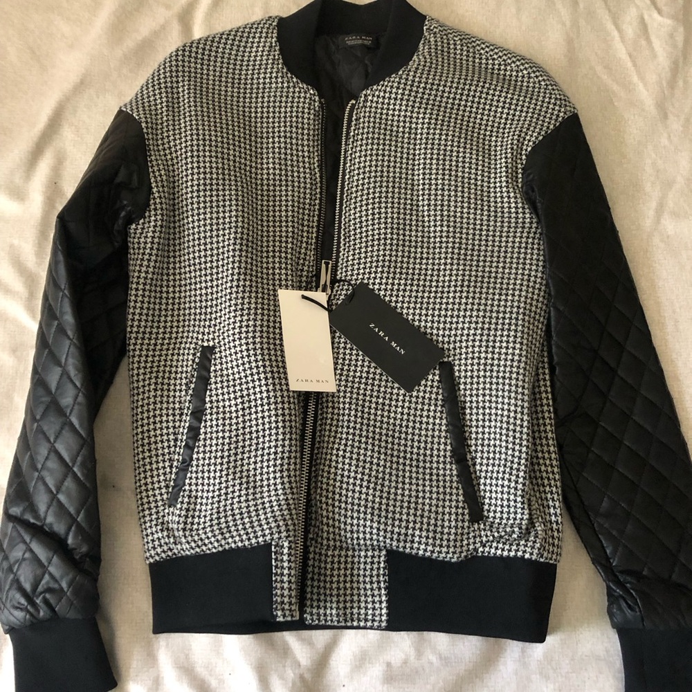 Zara Men sweater, size M, USD $77